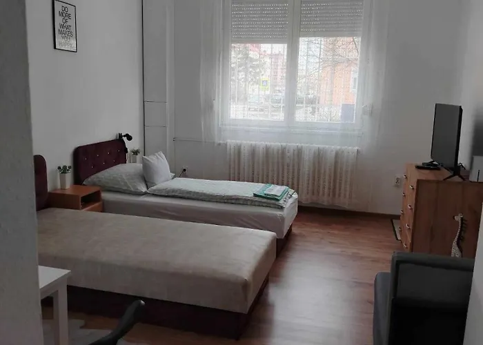 Atutazo Apartmán *